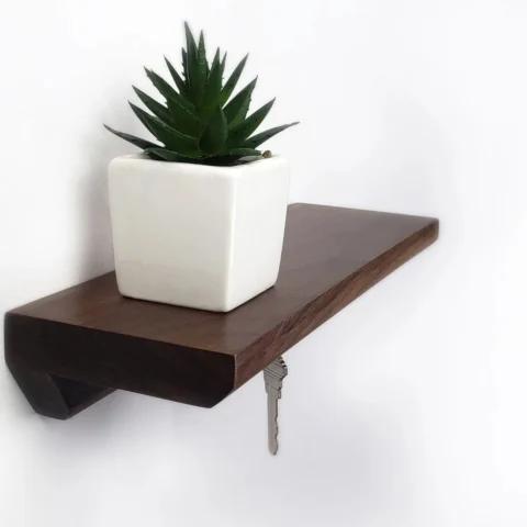 Modern Wall-Mounted Magnetic Key Holder2