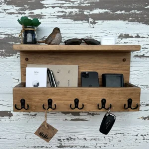 Rustic Farmhouse Key Rack with Mail Shelf
