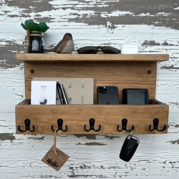 Rustic Farmhouse Key Rack with Mail Shelf
